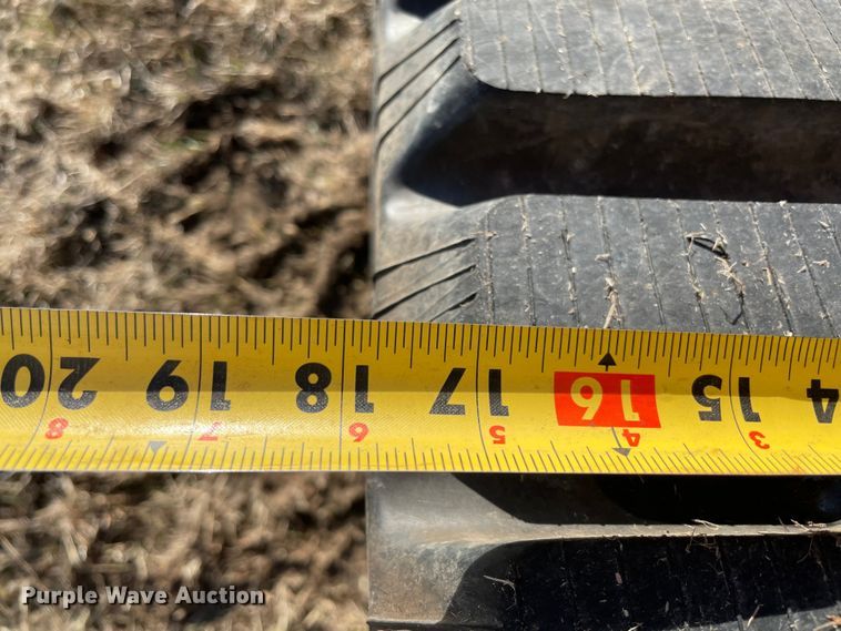 image for item DL0735 2019 Kubota SVL95-2S tracked skid steer loader