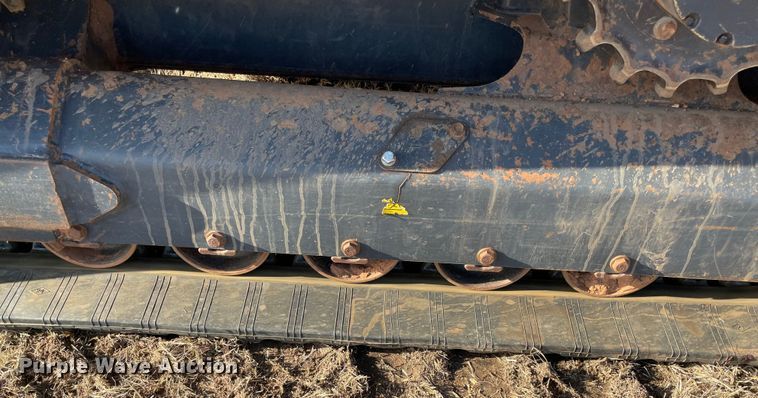 image for item DL0735 2019 Kubota SVL95-2S tracked skid steer loader