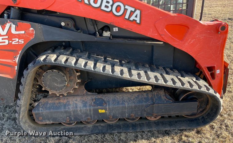 image for item DL0735 2019 Kubota SVL95-2S tracked skid steer loader