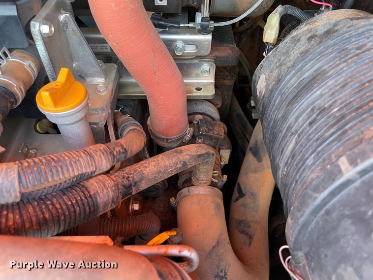 image for item DL0737 2019 Kubota SVL95-2S tracked skid steer loader