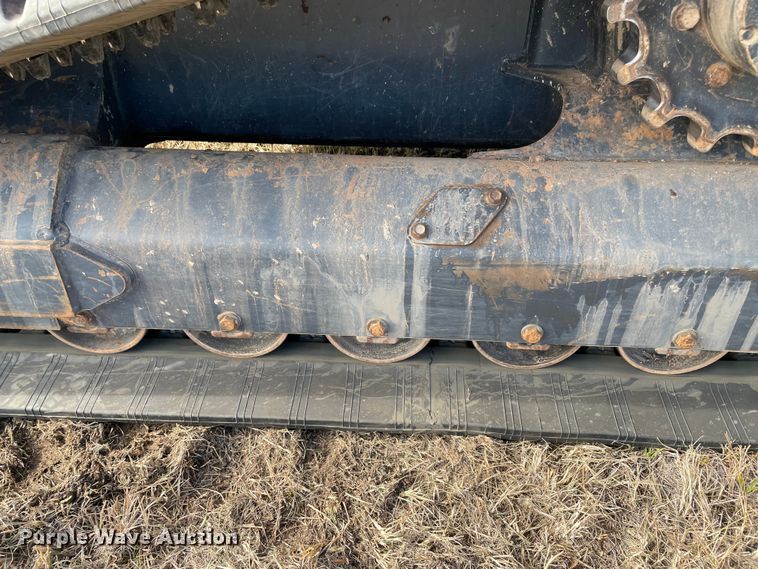 image for item DL0737 2019 Kubota SVL95-2S tracked skid steer loader