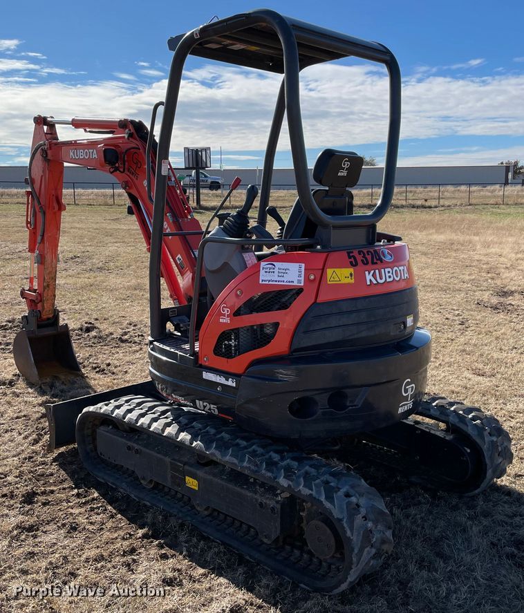 image for item DL0741 2020 Kubota U25 mini excavator