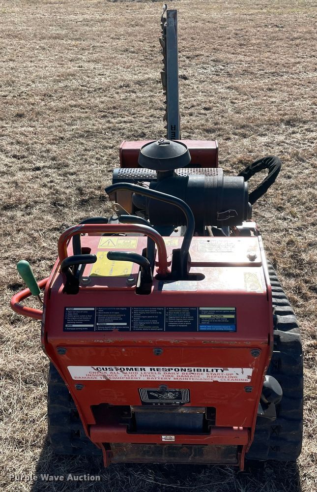 image for item DL0742 2017 Ditch Witch C24X trencher