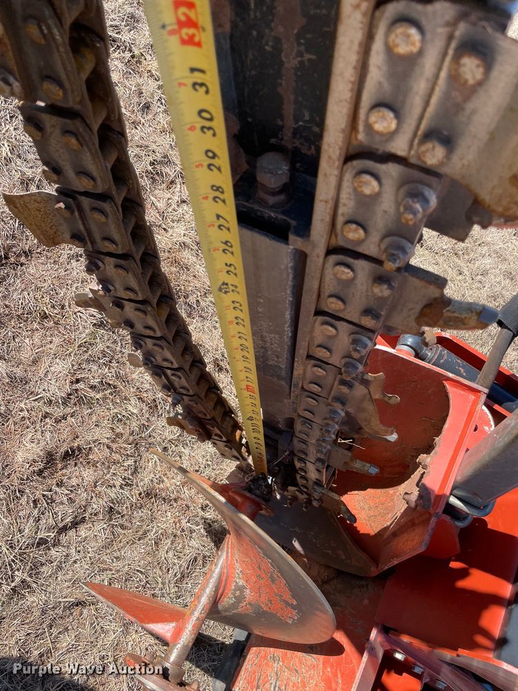 image for item DL0742 2017 Ditch Witch C24X trencher