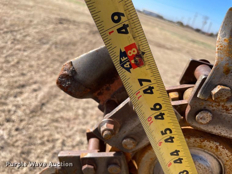 image for item DL0742 2017 Ditch Witch C24X trencher