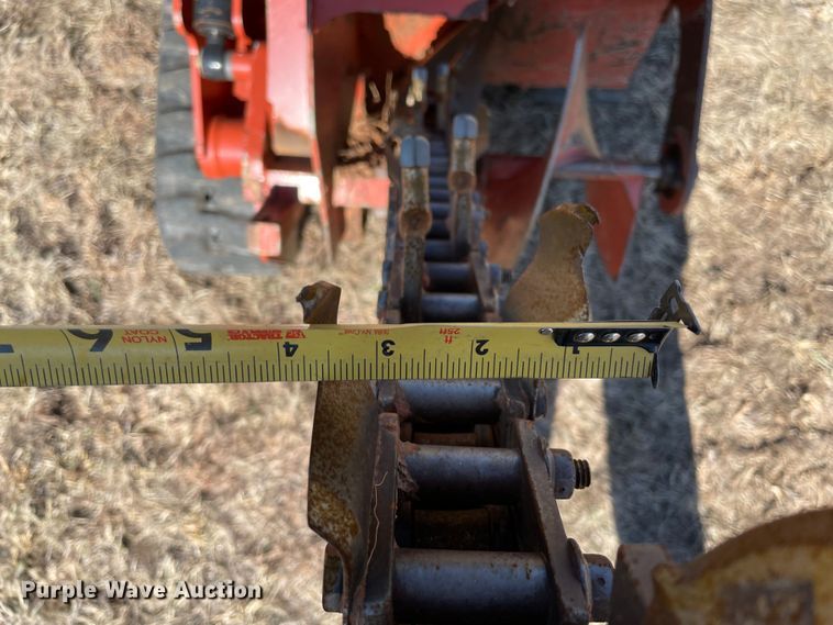 image for item DL0742 2017 Ditch Witch C24X trencher