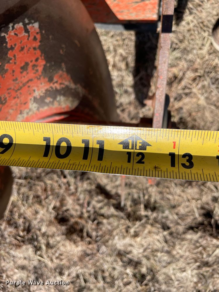 image for item DL0742 2017 Ditch Witch C24X trencher