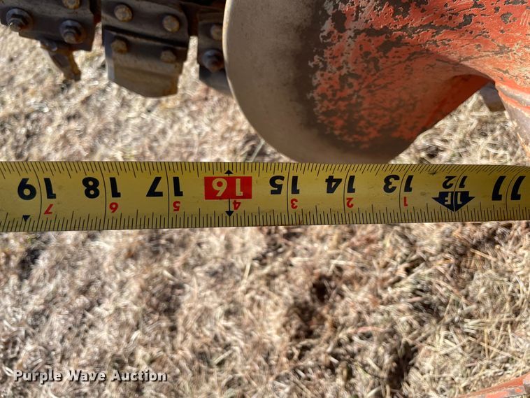 image for item DL0742 2017 Ditch Witch C24X trencher