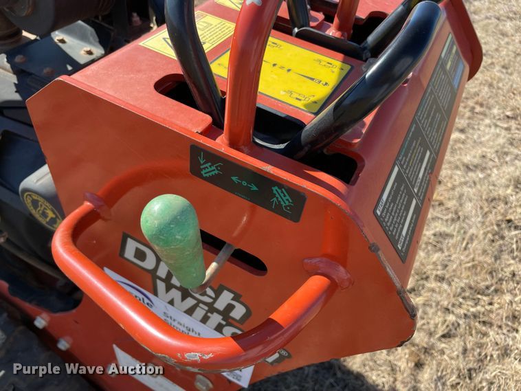 image for item DL0742 2017 Ditch Witch C24X trencher