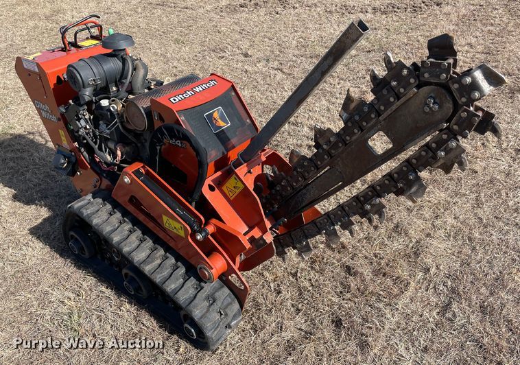 image for item DL0743 2020 Ditch Witch C24X  trencher