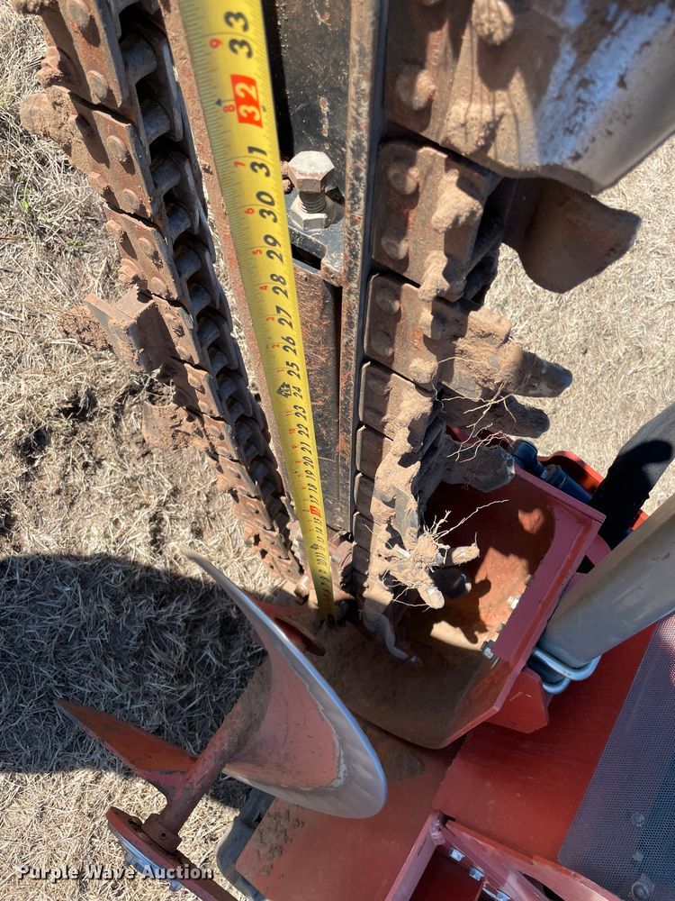 image for item DL0744 2019 Ditch Witch C16X  trencher