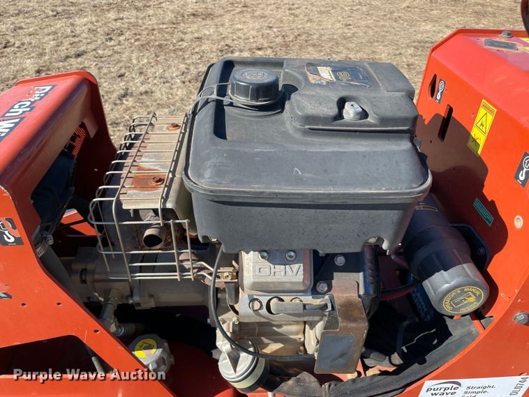 image for item DL0744 2019 Ditch Witch C16X  trencher