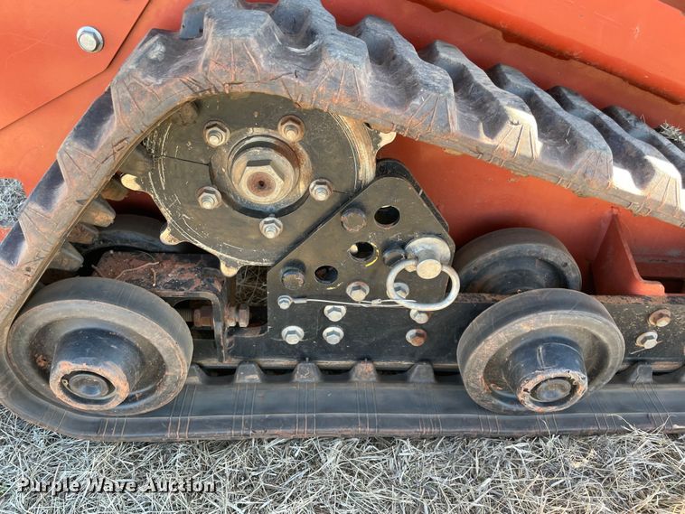 image for item DL0744 2019 Ditch Witch C16X  trencher