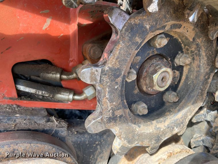 image for item DL0746 2020 Ditch Witch SK800  compact utility loader