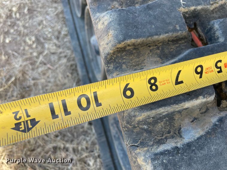 image for item DL0746 2020 Ditch Witch SK800  compact utility loader