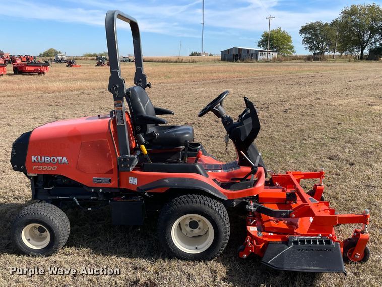 image for item DN7498 2017 Kubota F3990  lawn mower
