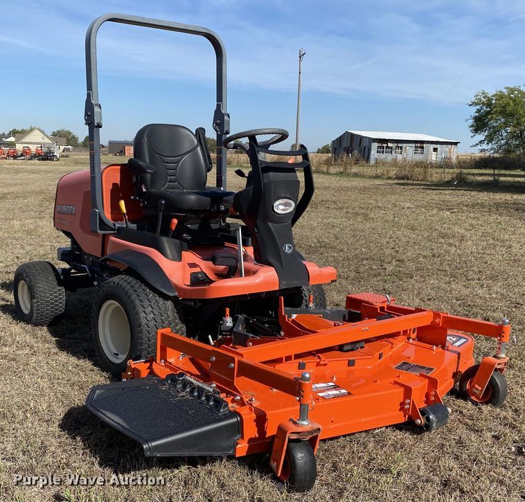 image for item DN7500 2014 Kubota F3990  lawn mower