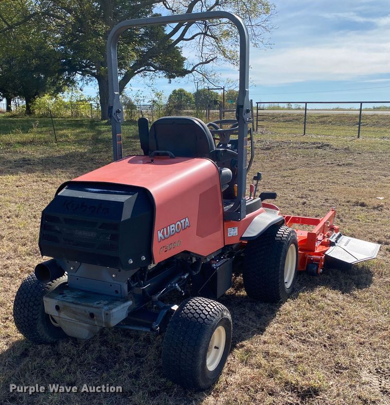 image for item DN7500 2014 Kubota F3990  lawn mower