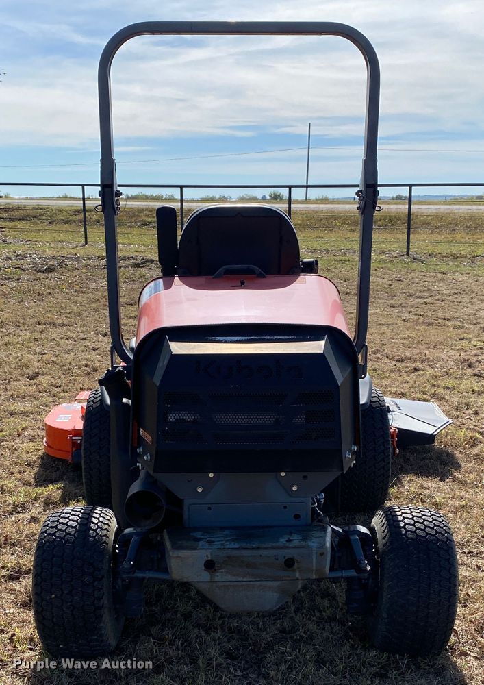 image for item DN7500 2014 Kubota F3990  lawn mower