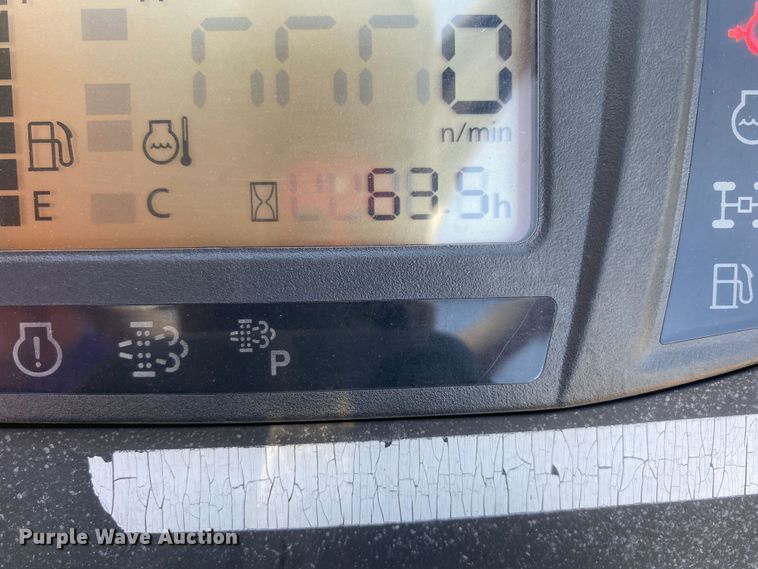 image for item DN7500 2014 Kubota F3990  lawn mower