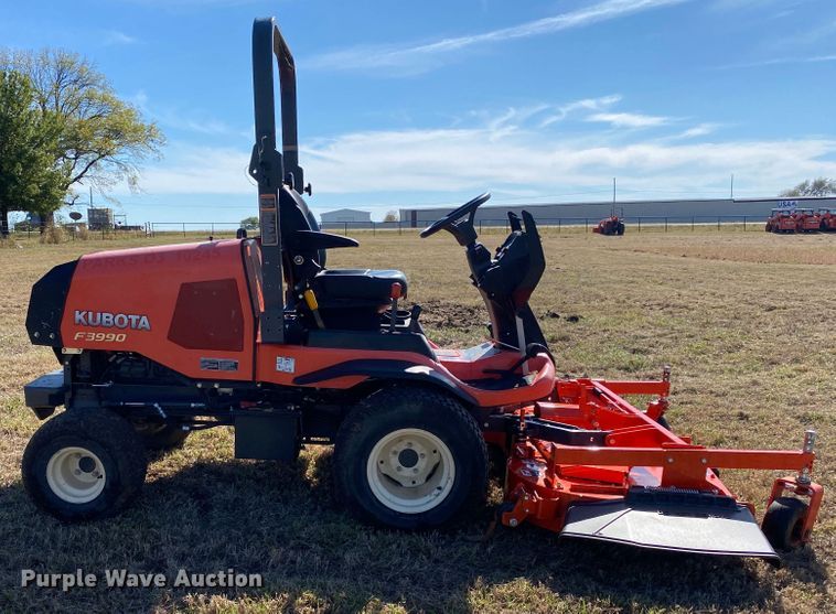 image for item DN7501 2017 Kubota F3990  lawn mower