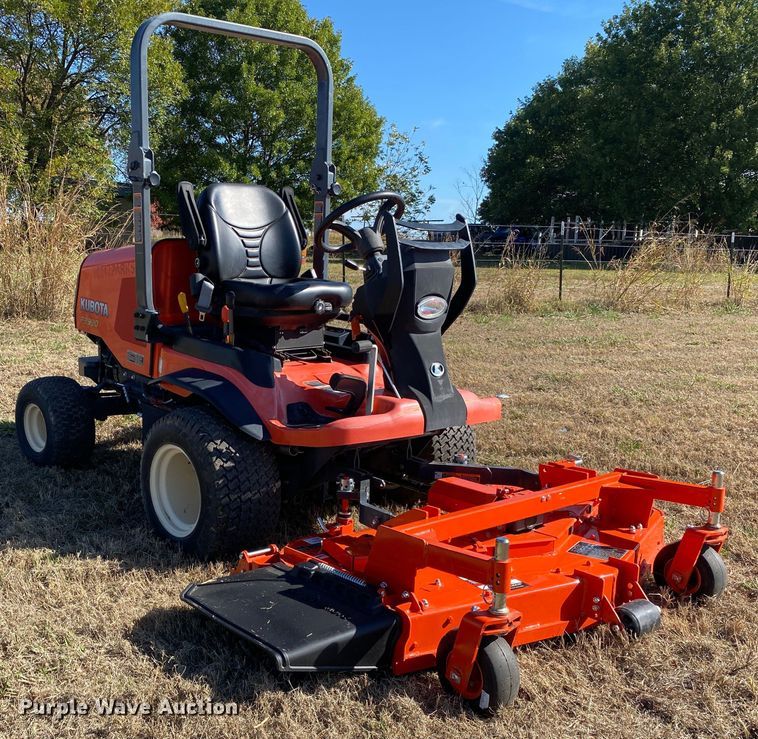 image for item DN7505 2017 Kubota F3990  lawn mower