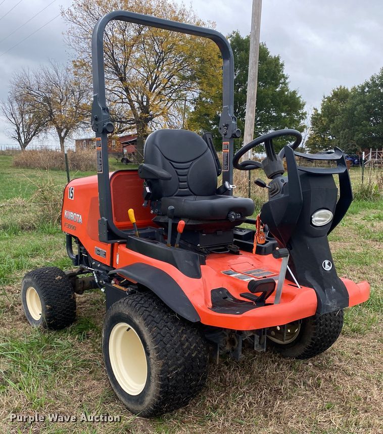 image for item DN7507 2017 Kubota F3990  lawn mower