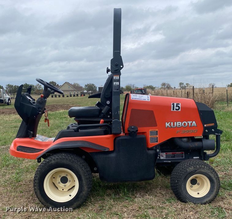 image for item DN7507 2017 Kubota F3990  lawn mower