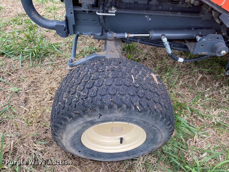 image for item DN7507 2017 Kubota F3990  lawn mower