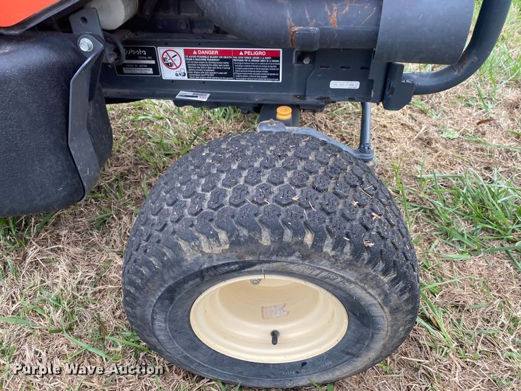 image for item DN7507 2017 Kubota F3990  lawn mower