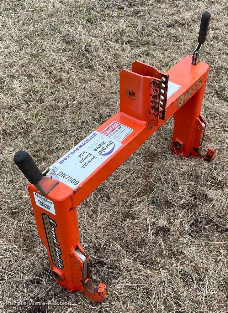 image for item DN7509 Land Pride QH15  three point quick attach