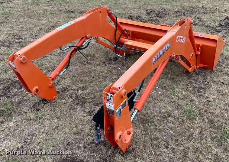 image for item DN7512 2017 Kubota LA525FL  loader