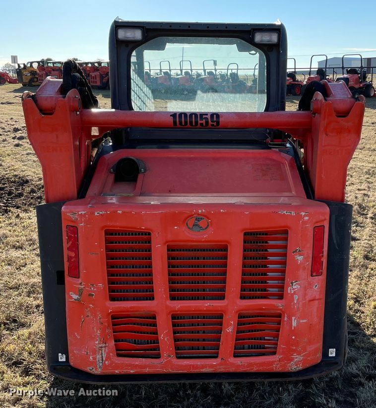 image for item DN7532 2020 Kubota SVL65-2  tracked skid steer loader