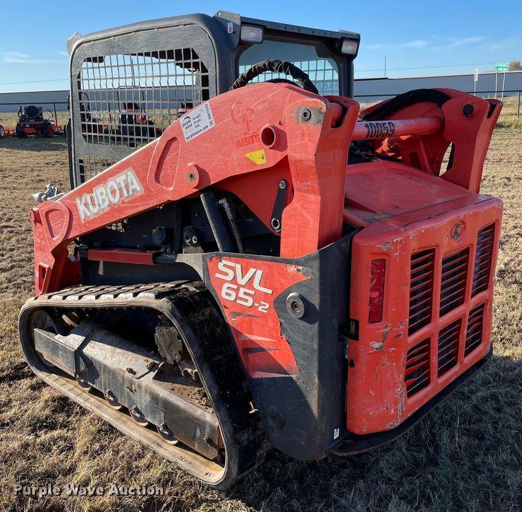 image for item DN7532 2020 Kubota SVL65-2  tracked skid steer loader