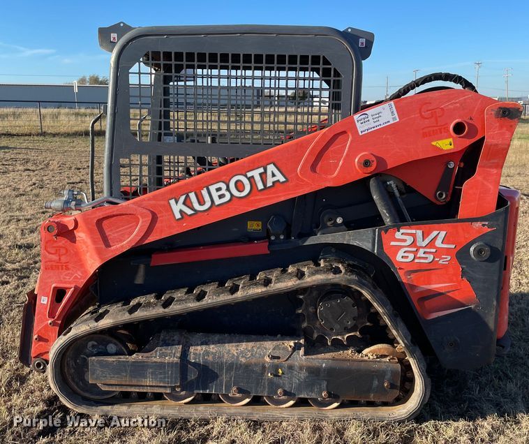 image for item DN7532 2020 Kubota SVL65-2  tracked skid steer loader