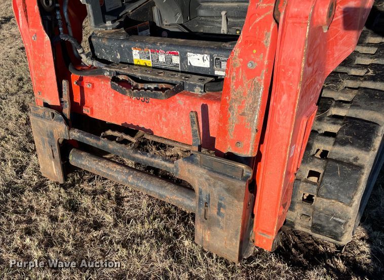 image for item DN7532 2020 Kubota SVL65-2  tracked skid steer loader