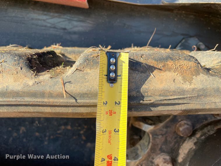 image for item DN7532 2020 Kubota SVL65-2  tracked skid steer loader