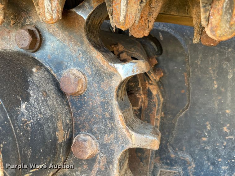 image for item DN7532 2020 Kubota SVL65-2  tracked skid steer loader