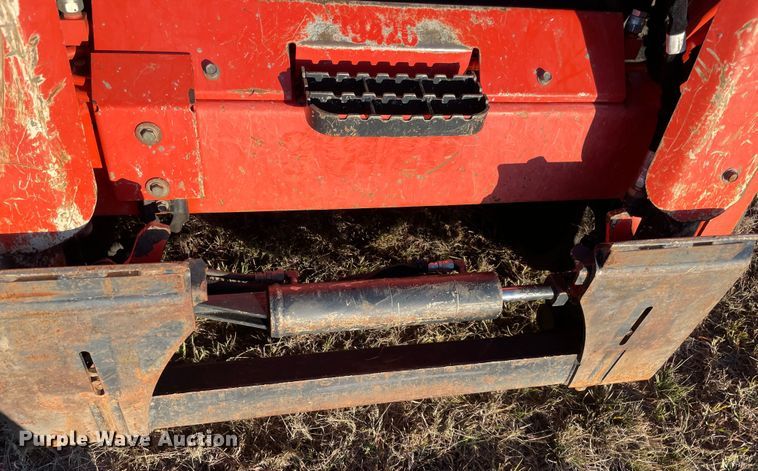 image for item DN7557 2020 Kubota SVL75-2  tracked skid steer loader