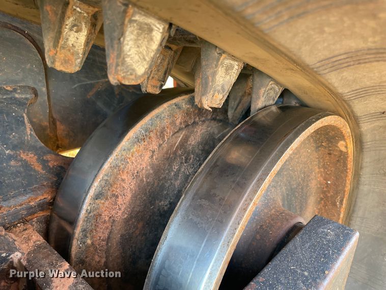 image for item DN7557 2020 Kubota SVL75-2  tracked skid steer loader