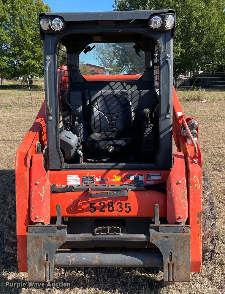 image for item DN7558 2021 Kubota SSV65P  skid steer loader