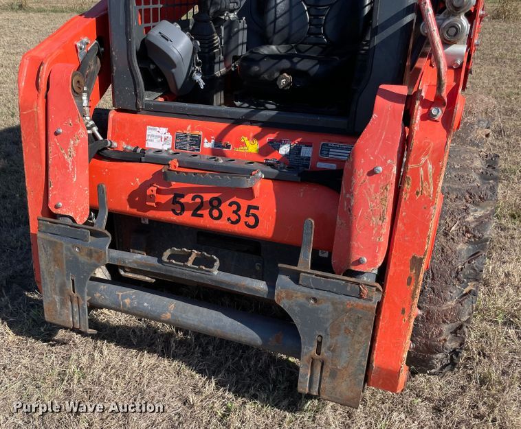 image for item DN7558 2021 Kubota SSV65P  skid steer loader
