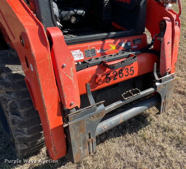 image for item DN7558 2021 Kubota SSV65P  skid steer loader