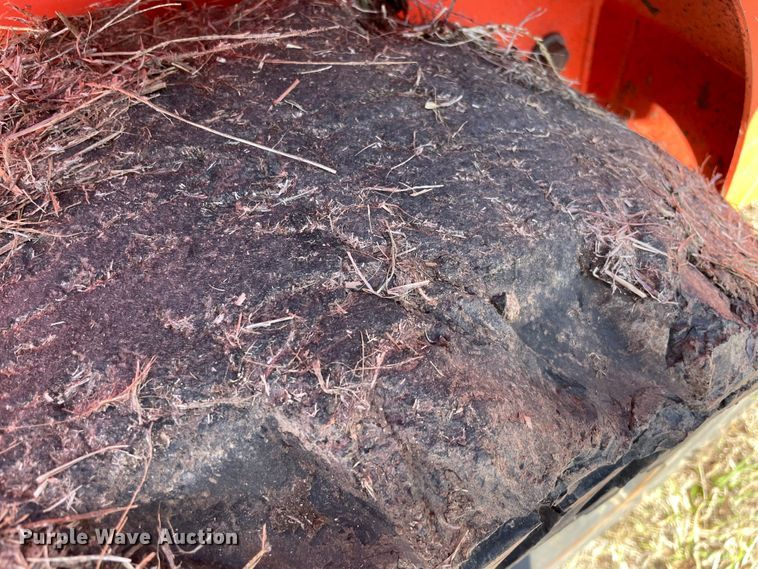 image for item DN7558 2021 Kubota SSV65P  skid steer loader