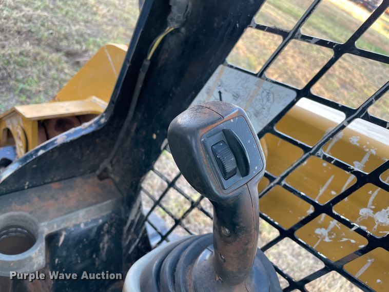 image for item DN7559 2015 Caterpillar 259D  tracked skid steer loader