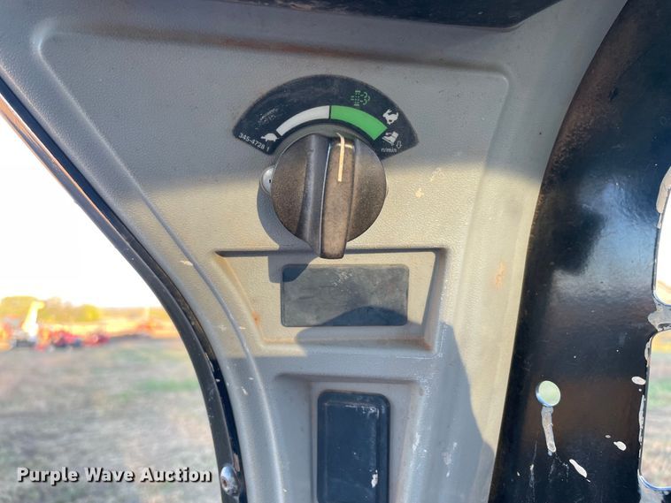 image for item DN7559 2015 Caterpillar 259D  tracked skid steer loader