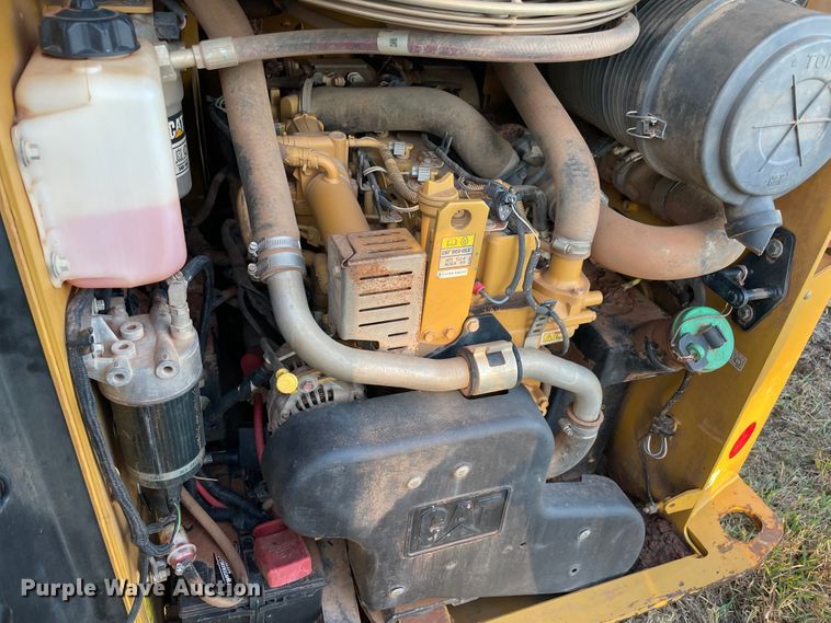 image for item DN7559 2015 Caterpillar 259D  tracked skid steer loader