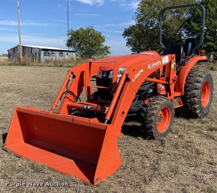 image for item DN7560 2021 Kubota L3301HST  MFWD tractor