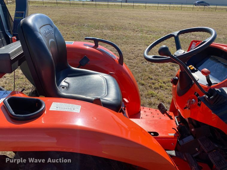 image for item DN7560 2021 Kubota L3301HST  MFWD tractor
