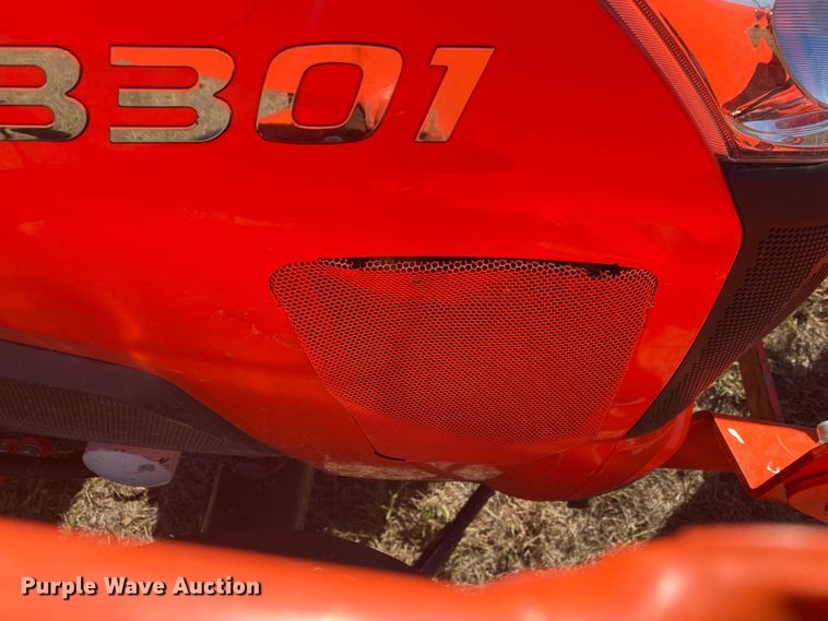 image for item DN7560 2021 Kubota L3301HST  MFWD tractor